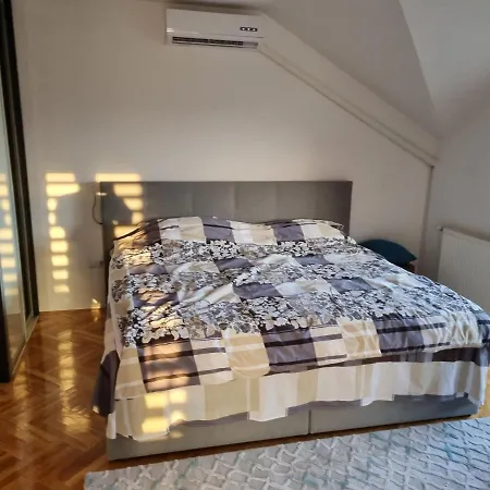House Zubanovic סראייבו