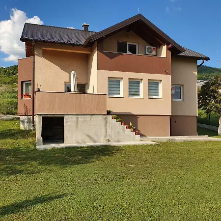 House Zubanovic בית נופש סראייבו