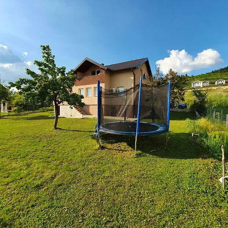 בית נופש House Zubanovic סראייבו
